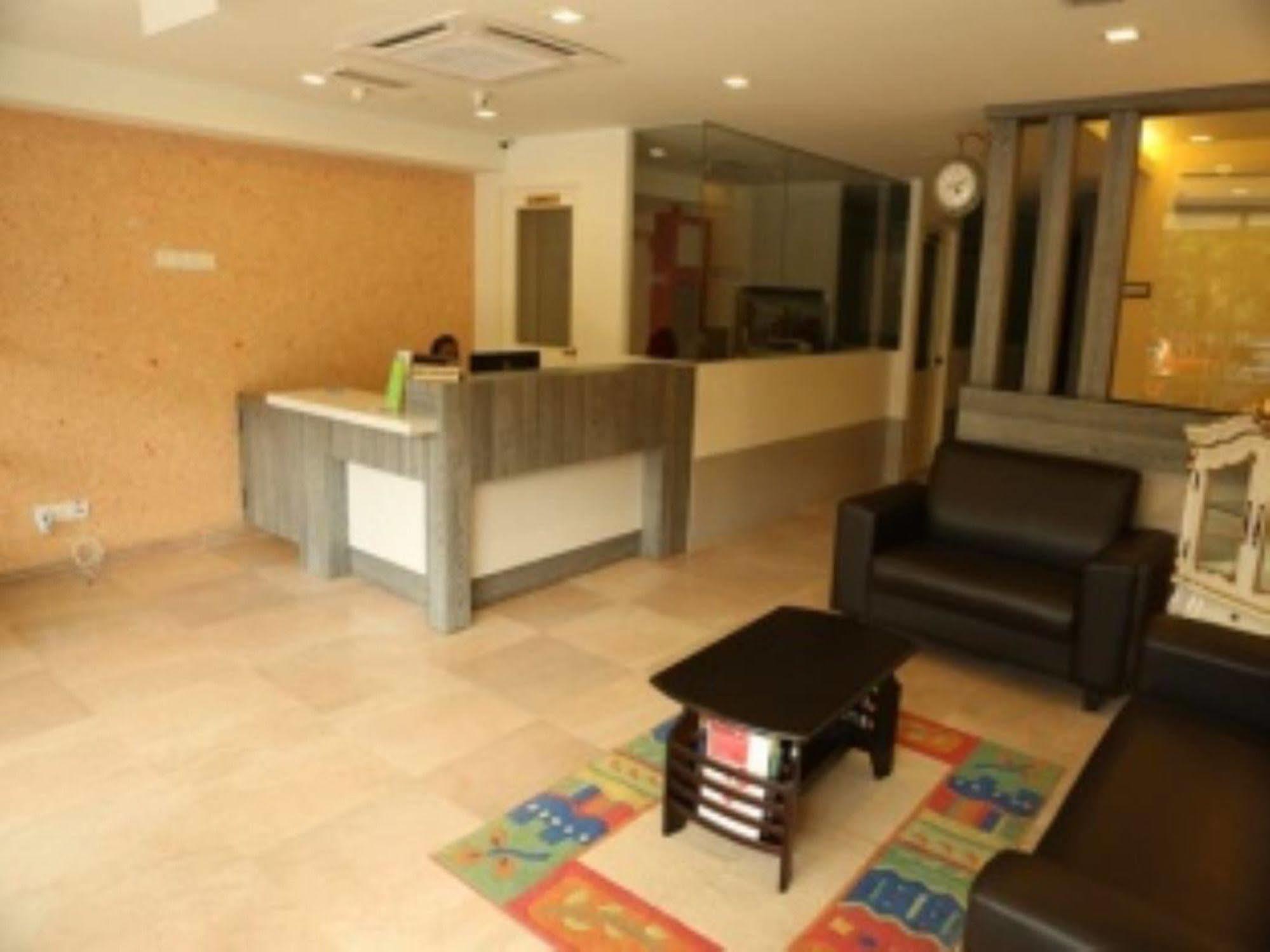 Hotel Seniman Sentul Kuala Lumpur Exterior photo