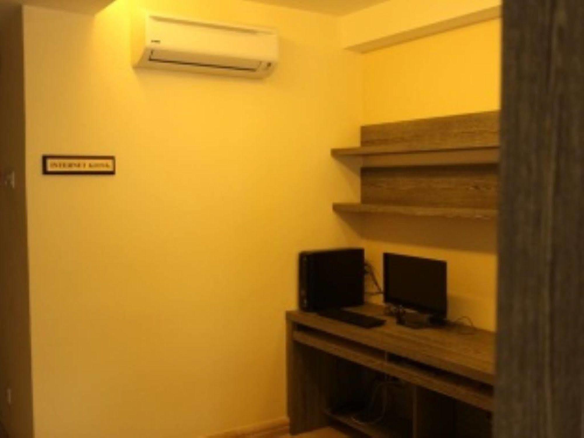 Hotel Seniman Sentul Kuala Lumpur Exterior photo